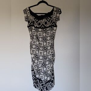 Nicole Miller Collection Black and White Geometric Print Sleeveless Dres…